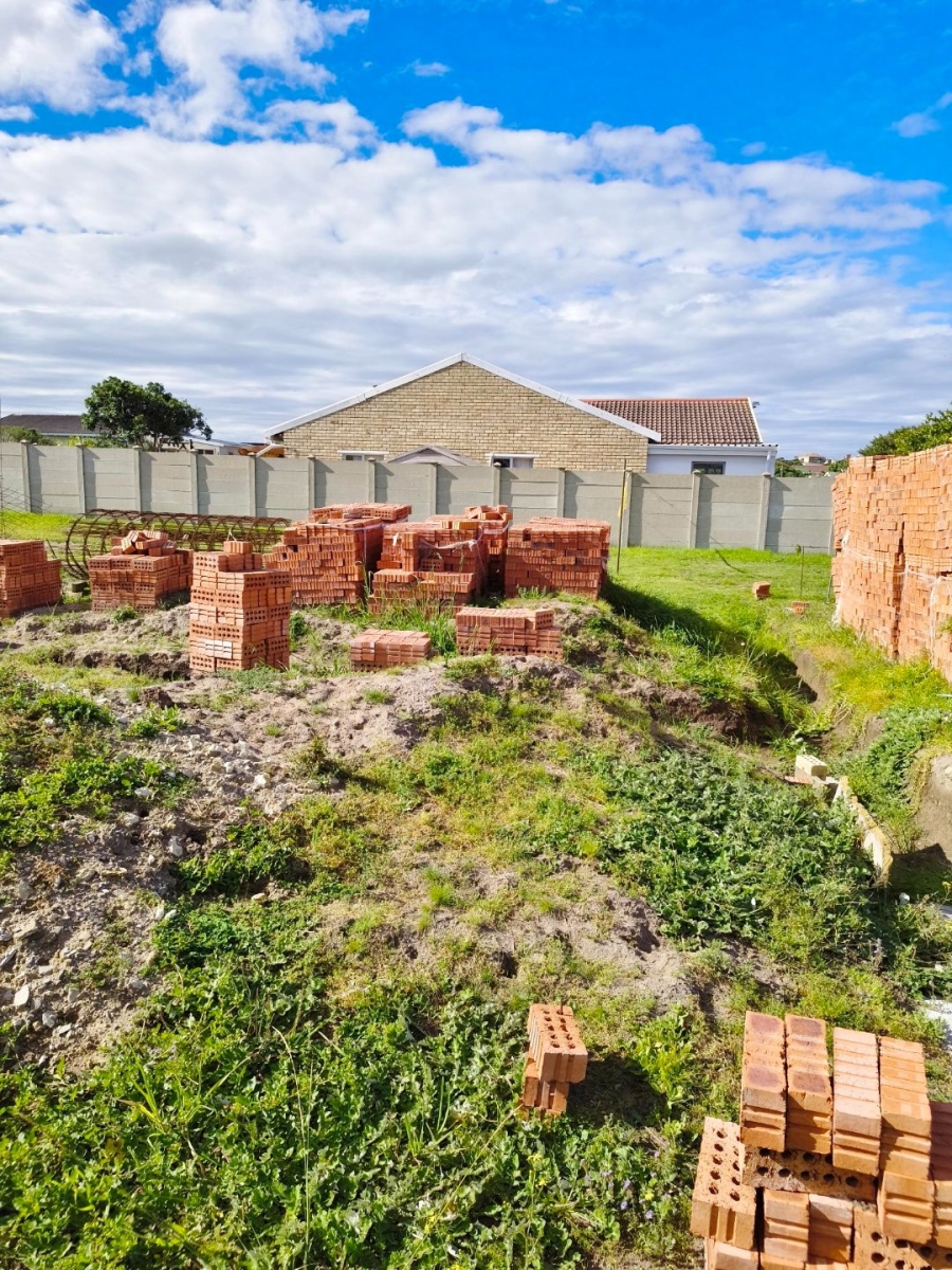Commercial Property for Sale in Paradise Beach Eastern Cape